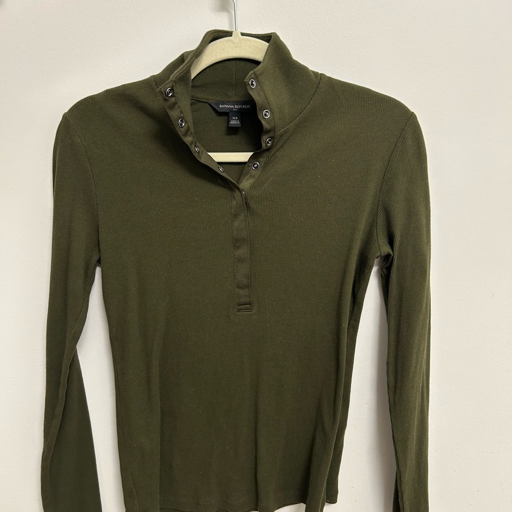 Banana Republic Dark Green Long Sleeve Top